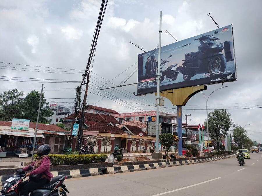 Pemasangan Tiang Traffic Light CCTV E-Tilang 3